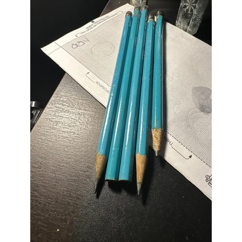 Berol Turquoise Drawing Pencil Lead 2B And 1 3B Made In USA 5 Vintage
